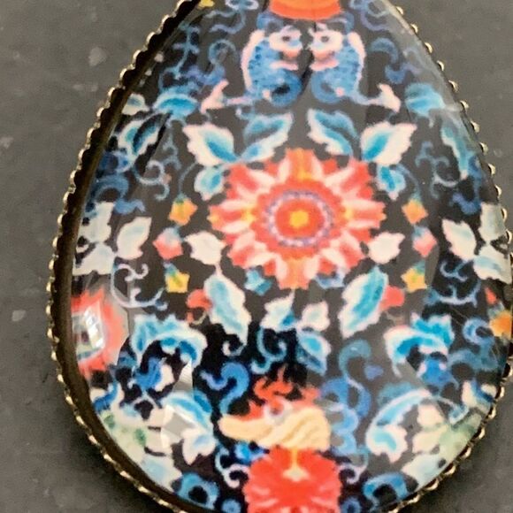 Khokhloma Boho Drop Earrings for Men Women, Unique Handcrafted Russian Folk Art - Picture 3 of 9